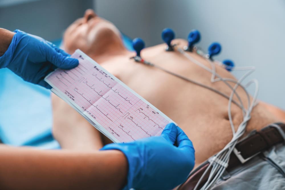 Electrocardiograma en Veracruz: estudio del ritmo y la función del corazón